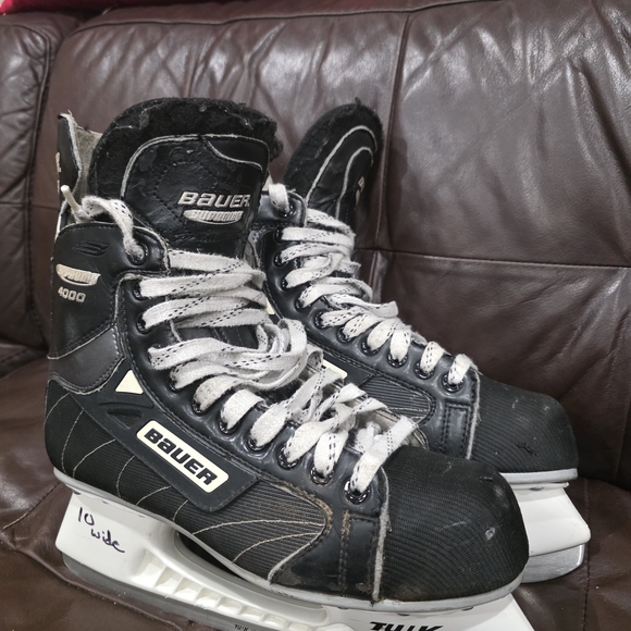 Bauer Black Ice Hockey Skates - Picture 4 of 5